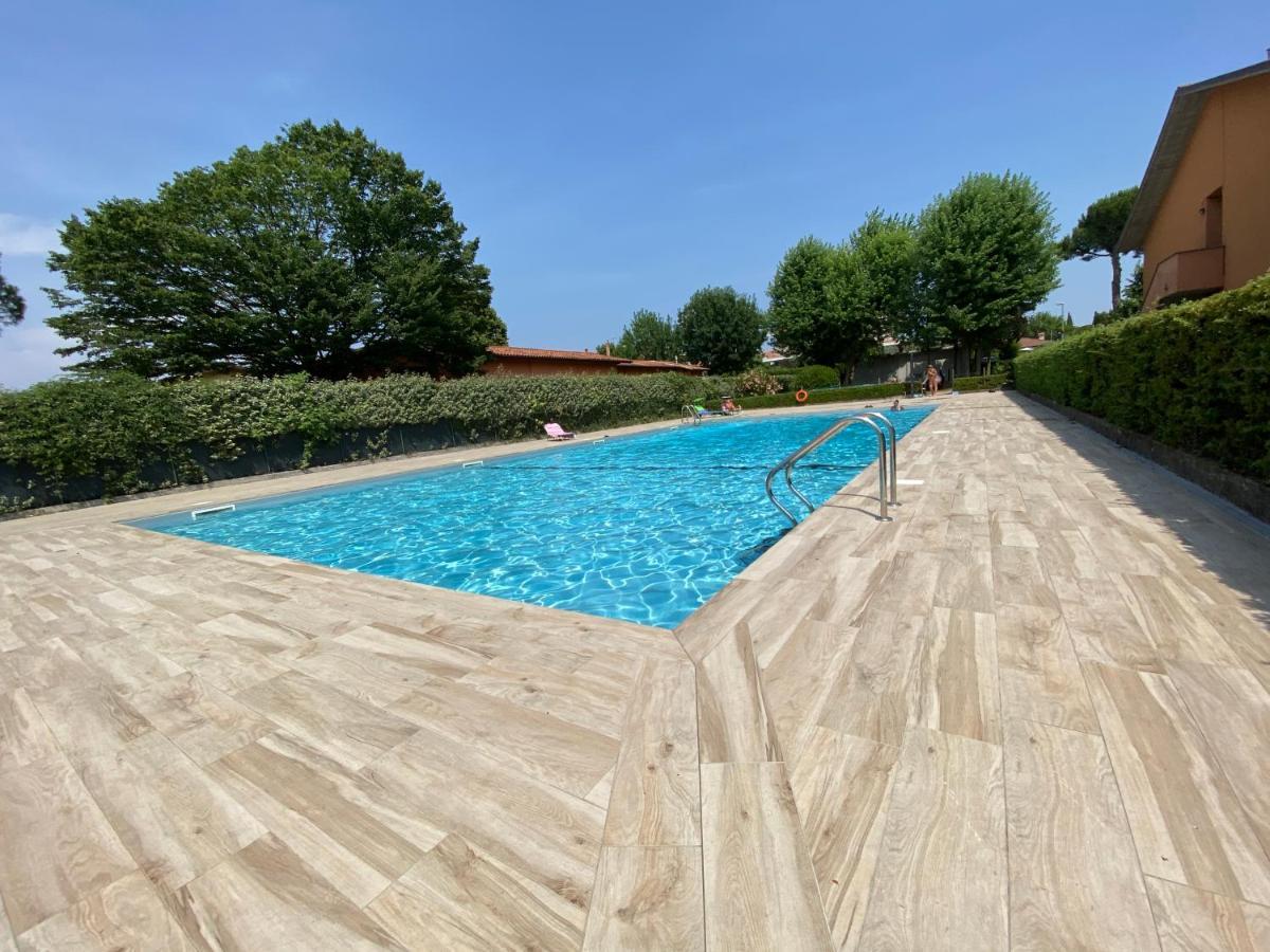 Casa Vittoria Apartman Sirmione Kültér fotó