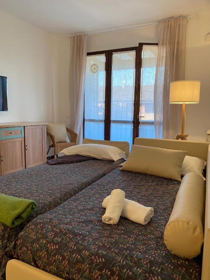 Casa Vittoria Apartman Sirmione Kültér fotó